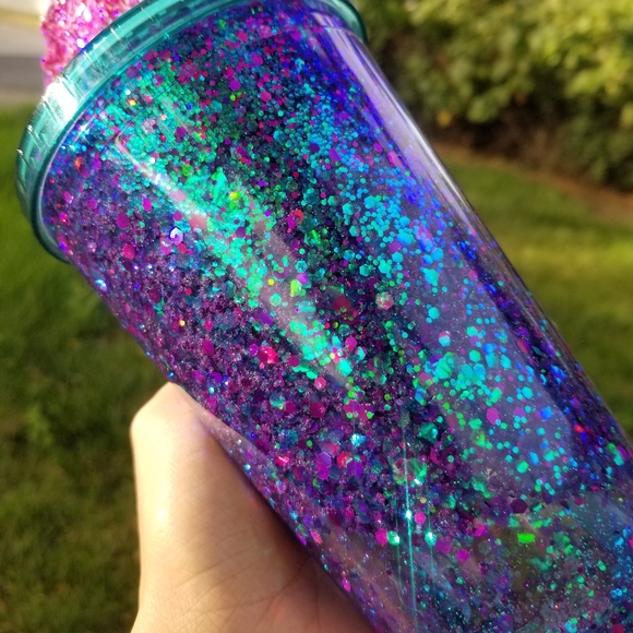 🆕️Custom, Mermaid Falling Glitter Tumbler - Picture 6 of 7